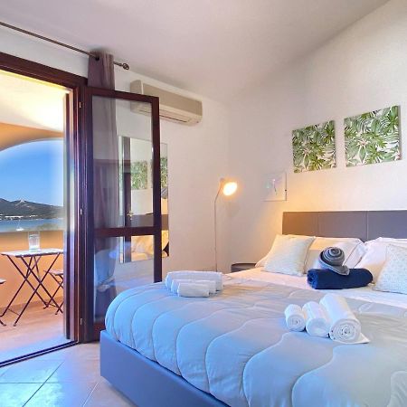 Homey Experience - Navy Sea View Apartments Olbia Extérieur photo