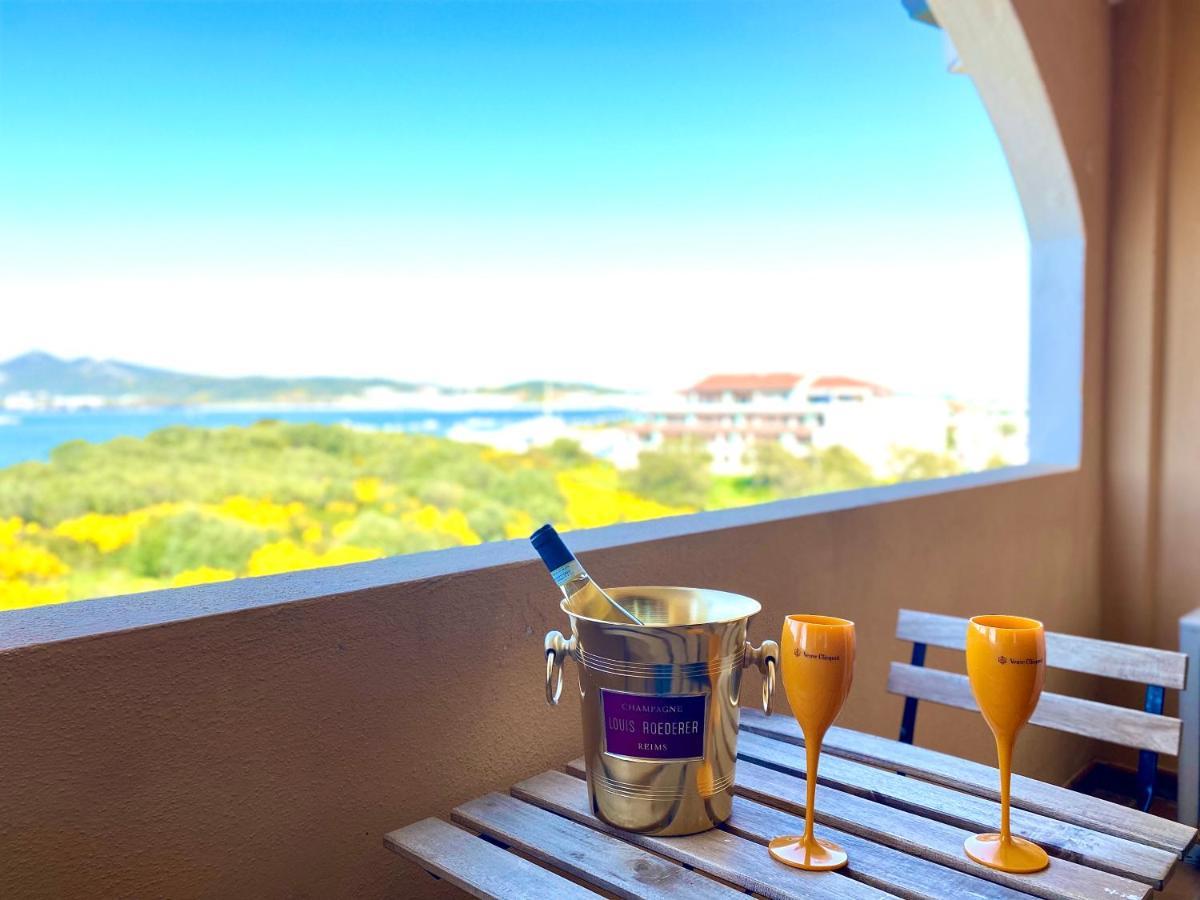 Homey Experience - Navy Sea View Apartments Olbia Extérieur photo