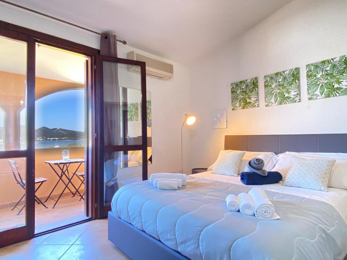 Homey Experience - Navy Sea View Apartments Olbia Extérieur photo