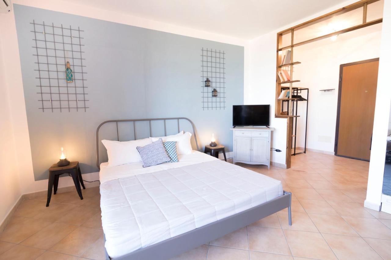 Homey Experience - Navy Sea View Apartments Olbia Extérieur photo